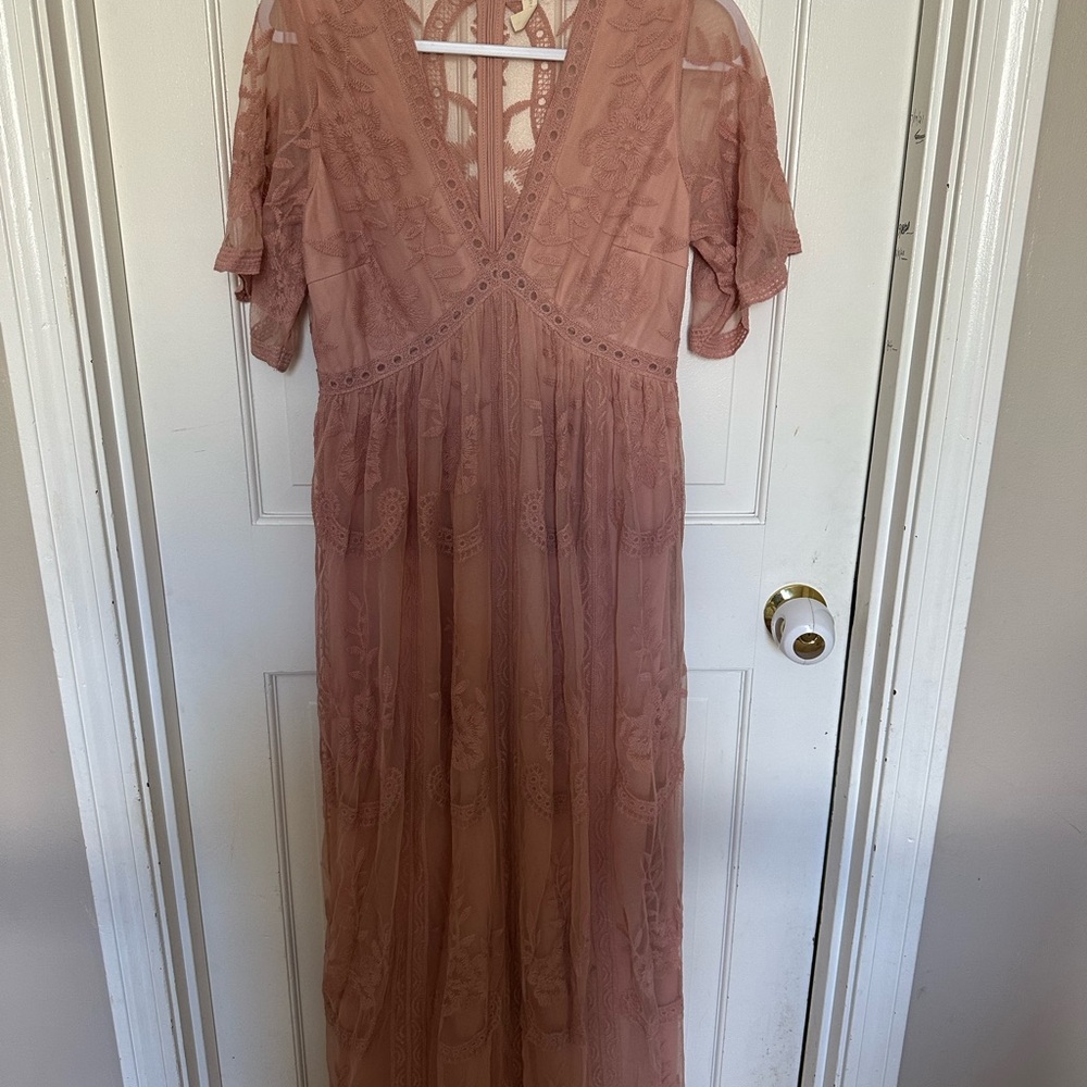 Boho Lace Maxi Dress in Dusty Rose